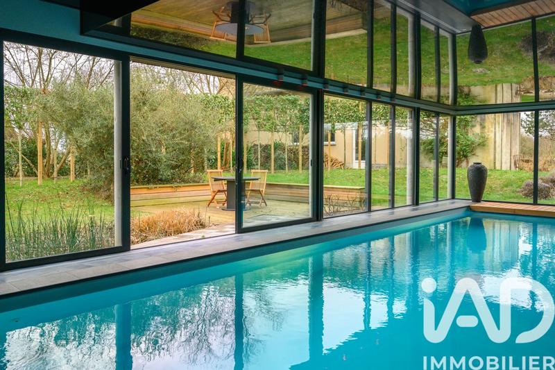 Maison - 314 m² - 7 pièces