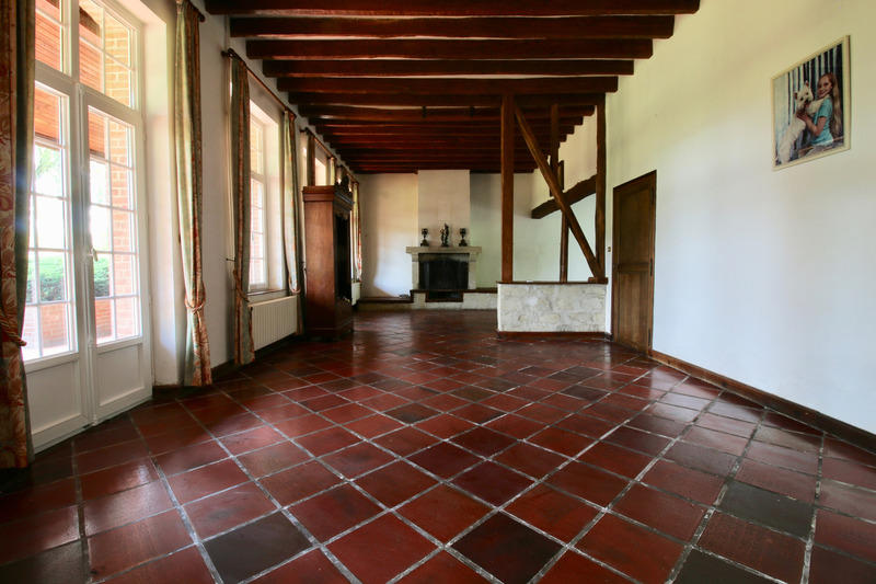 Maison - 217 m² - 7 pièces