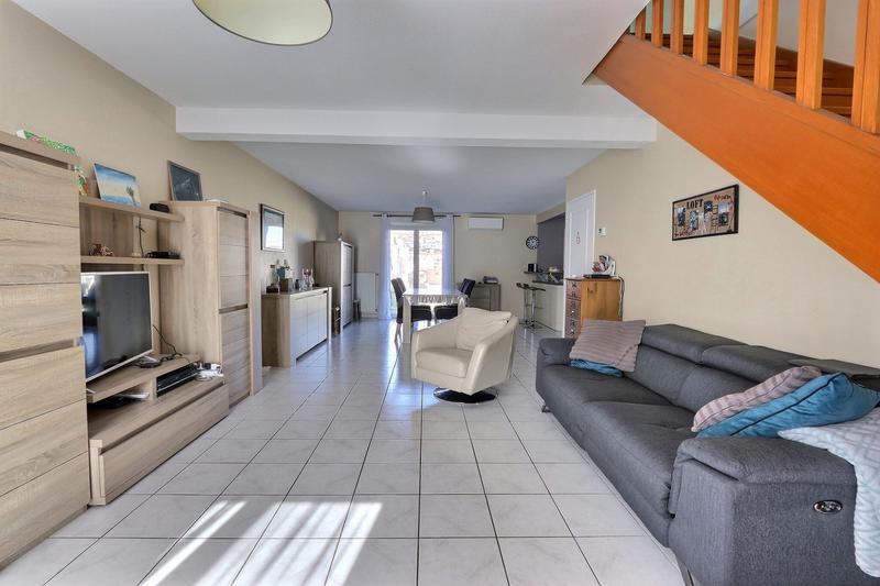 Maison - 122 m² - 5 pièces