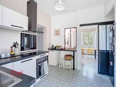 Maison - 93 m² - 4 pièces