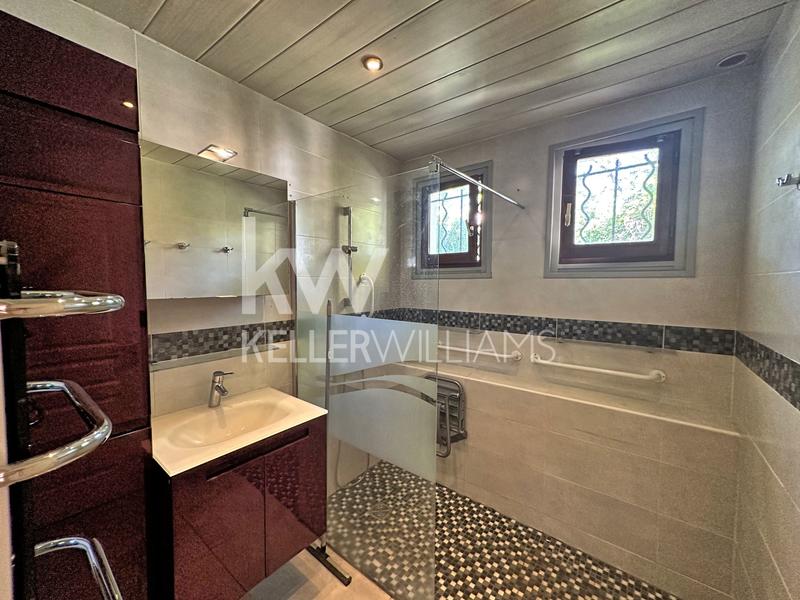 Maison - 83 m² - 3 pièces