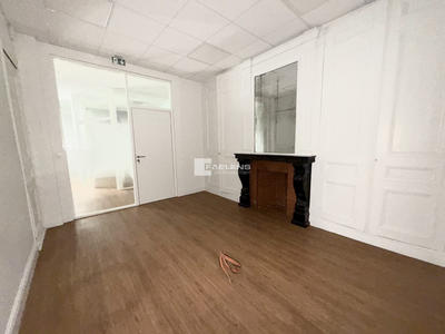 Local commercial - 64 m²