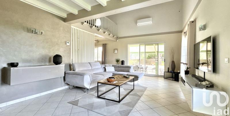 Maison - 160 m² - 6 pièces