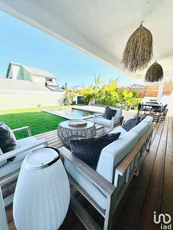 Maison - 98 m² - 4 pièces