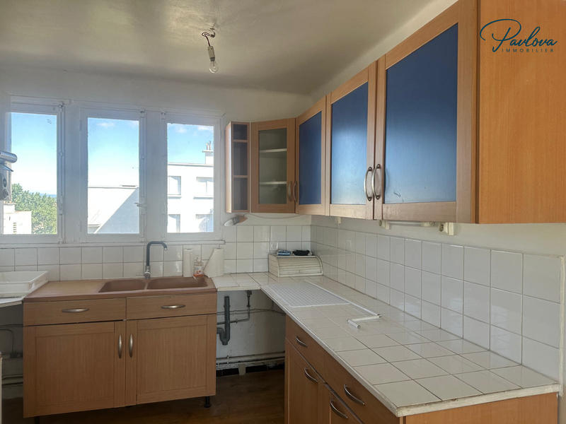 Appartement - 64 m² - 1 pièce