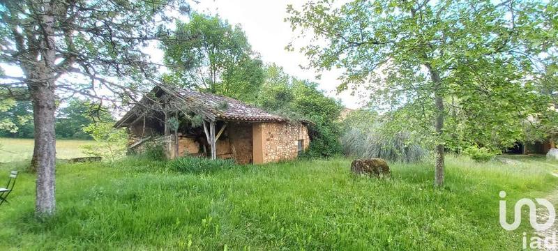 Maison - 650 m² - 15 pièces