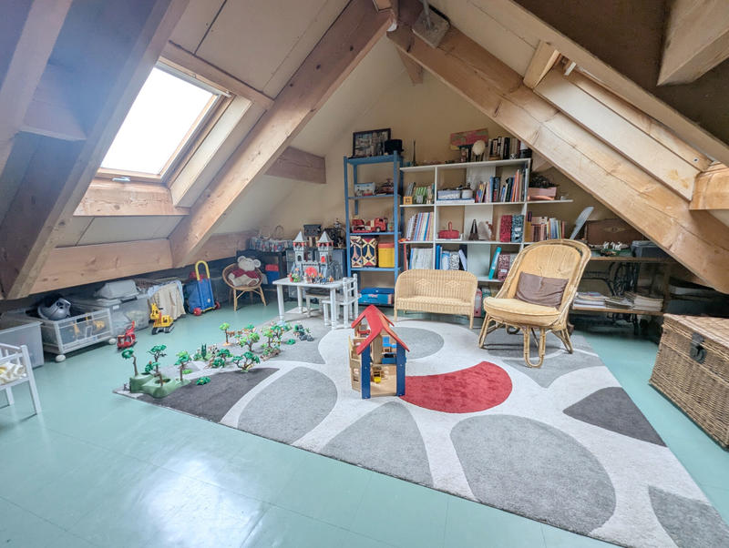 Maison - 210 m² - 7 pièces
