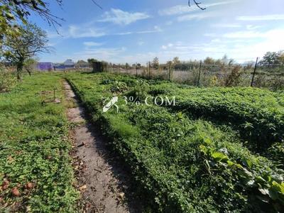 Terrain constructible - 638 m²