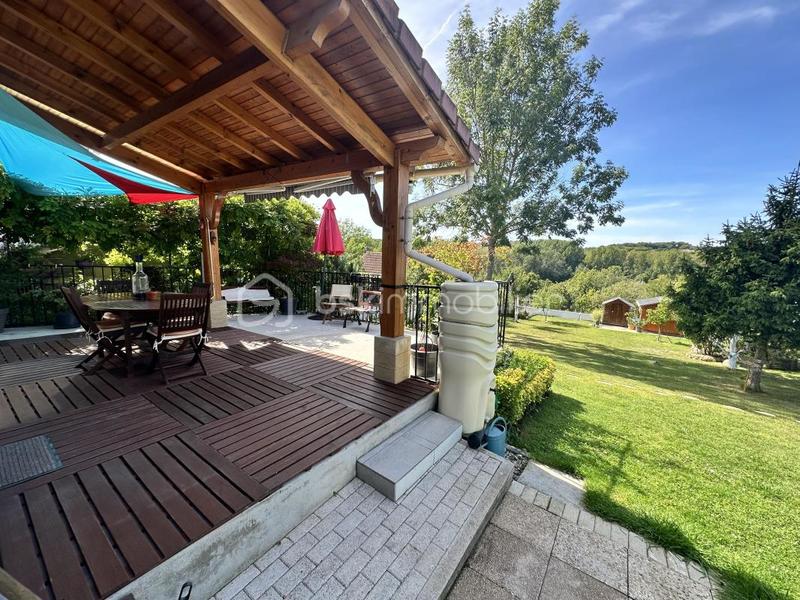 Pavillon - 110 m² - 5 pièces