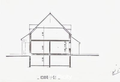 Maison - 215 m² - 8 pièces