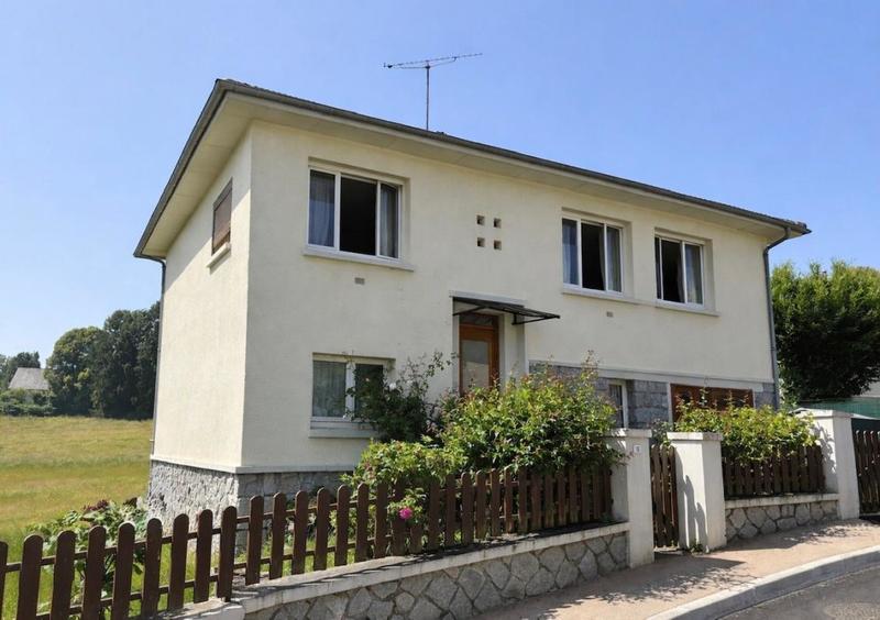 Maison - 105 m² - 5 pièces