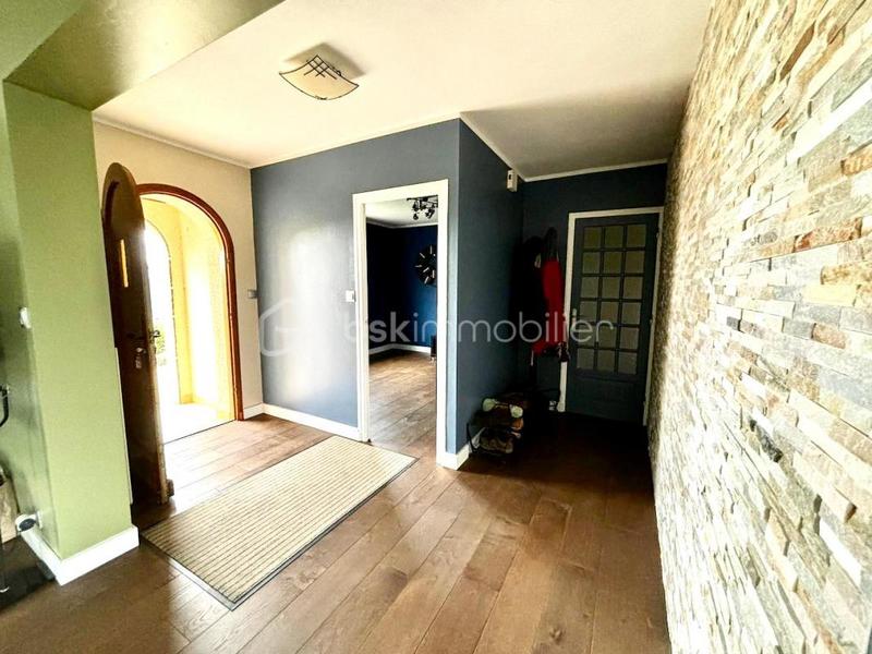 Pavillon - 130 m² - 7 pièces