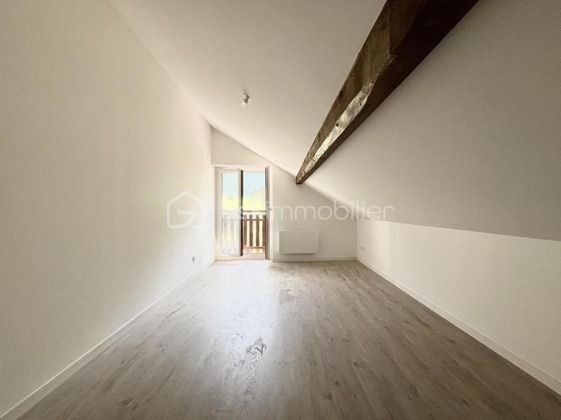 Appartement - 137 m² - 4 pièces