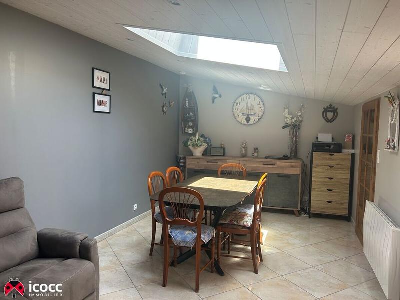 Maison - 87 m² - 5 pièces