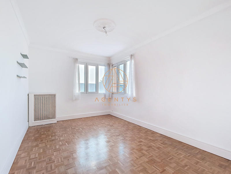 Appartement - 74 m² - 3 pièces