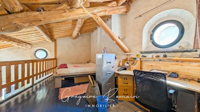 Maison - 147 m² - 6 pièces