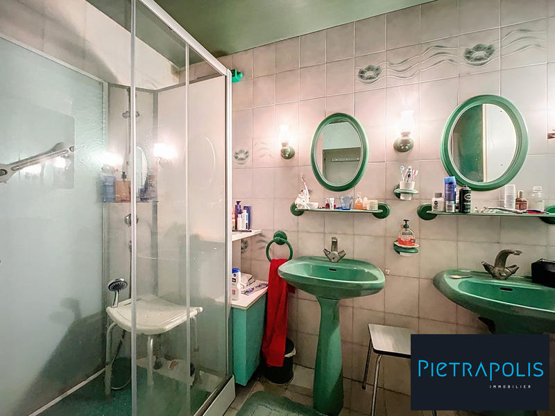 Maison ancienne - 257 m² - 7 pièces