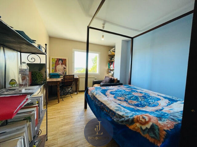 Villa - 166 m² - 5 pièces