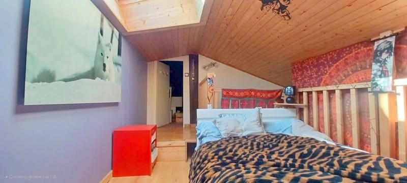 Maison - 230 m² - 7 pièces