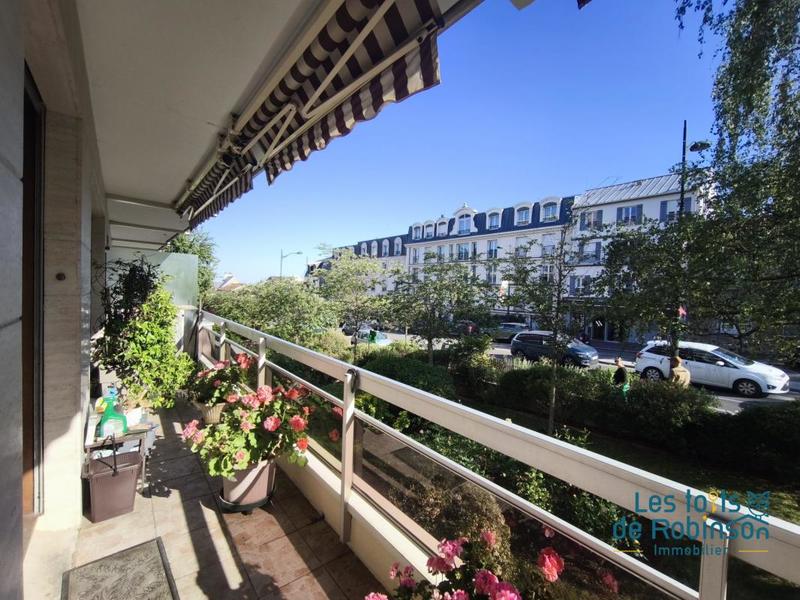 Appartement - 82 m² - 4 pièces