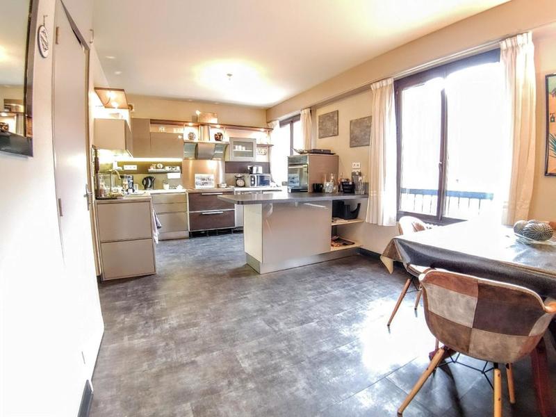 Appartement - 160 m² - 6 pièces