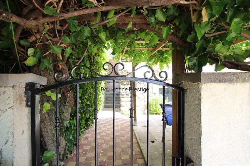 Maison bourgeoise - 151 m² - 5 pièces