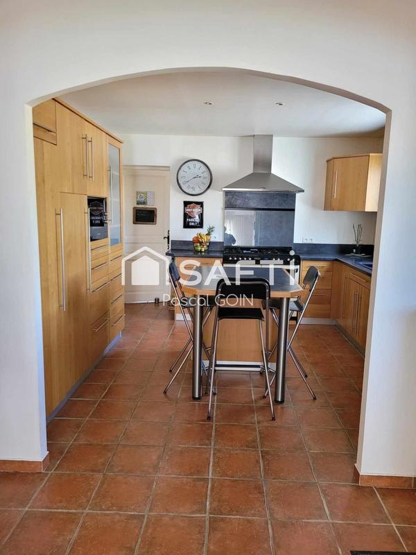 Villa - 130 m² - 4 pièces