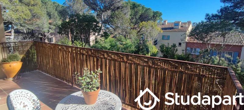 Chambre - 40 m² - 1 pièce