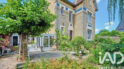 Maison - 158 m² - 7 pièces