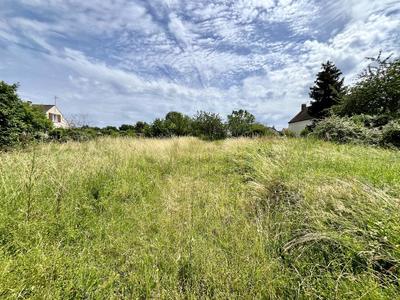 Terrain constructible - 1 197 m²