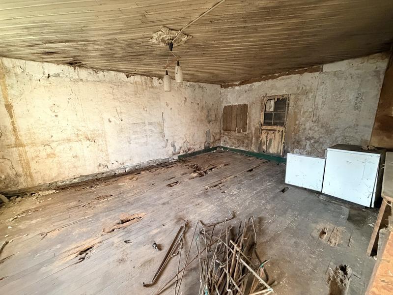 Maison - 280 m² - 4 pièces