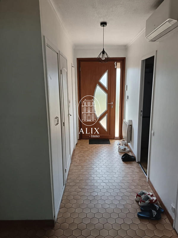 Maison - 84 m² - 4 pièces