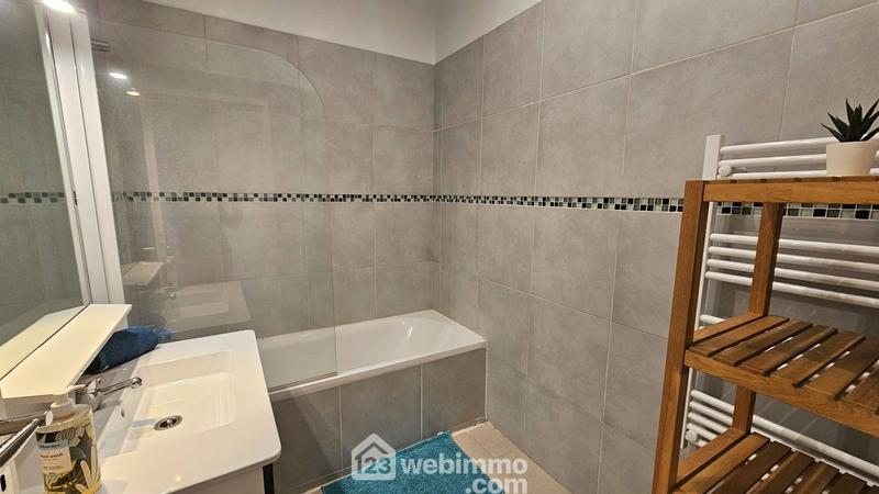 Maison - 65 m² - 3 pièces