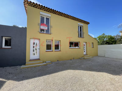Maison - 88 m² - 4 pièces