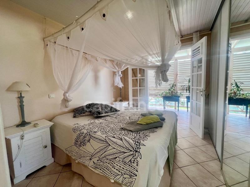 Maison - 171 m² - 4 pièces