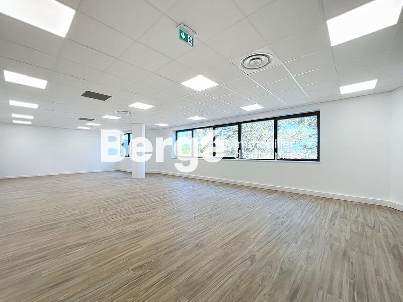 Bureau - 281 m²