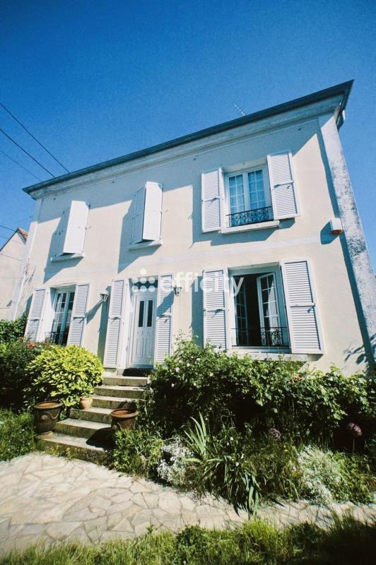 Maison de maîtres - 186 m² - 8 pièces