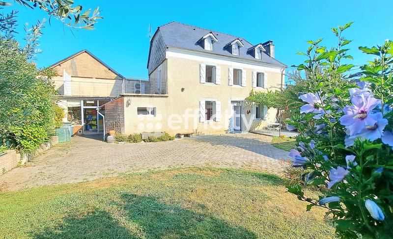 Maison en pierre - 152 m² - 7 pièces