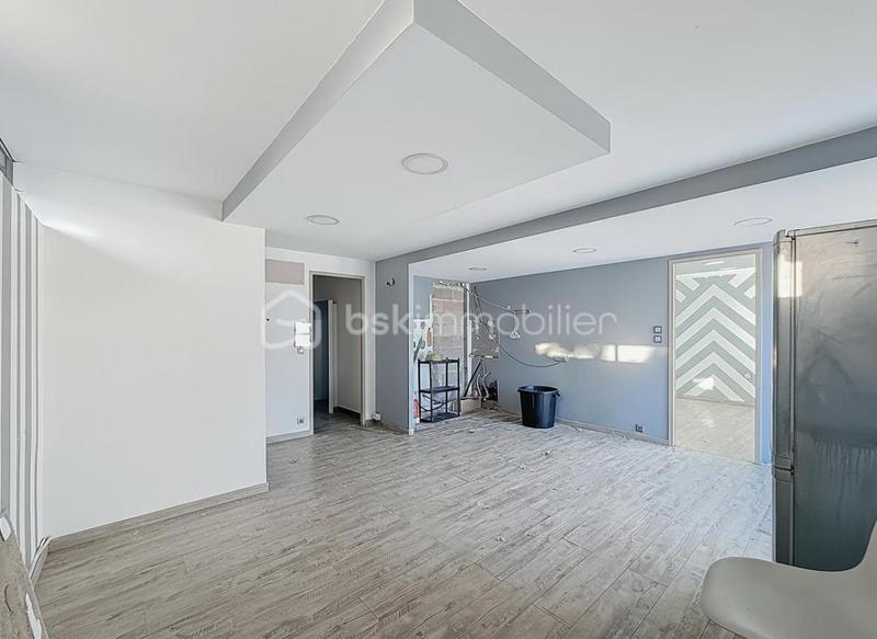 Appartement - 92 m² - 4 pièces