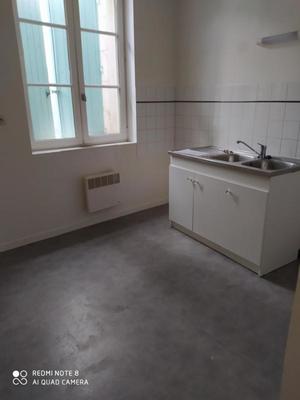 Appartement - 90 m² - 5 pièces