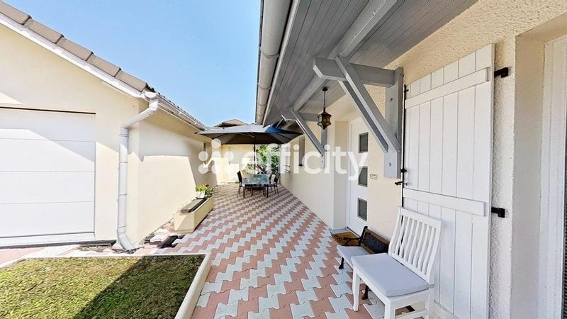 Maison - 125 m² - 5 pièces