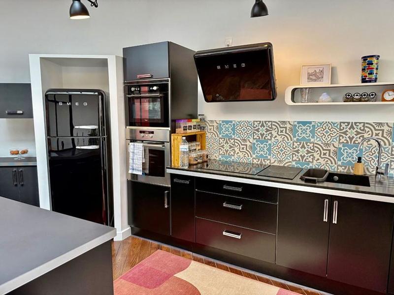 Loft - 153 m² - 5 pièces