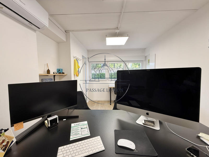 Bureau - 63 m² - 4 pièces