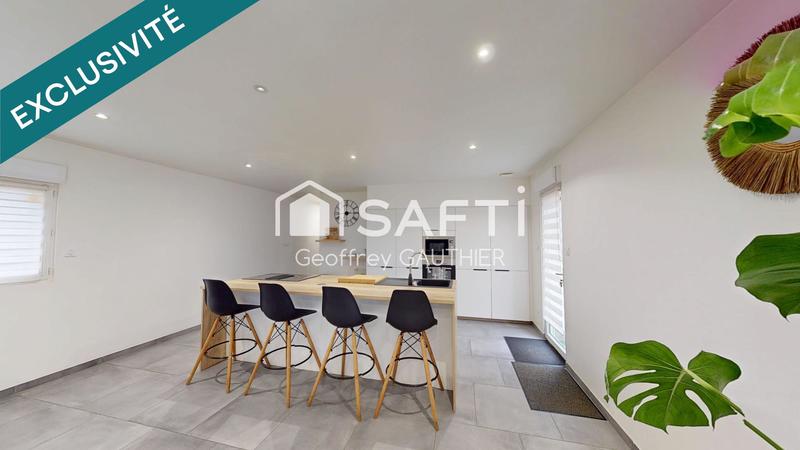 Maison - 288 m² - 8 pièces