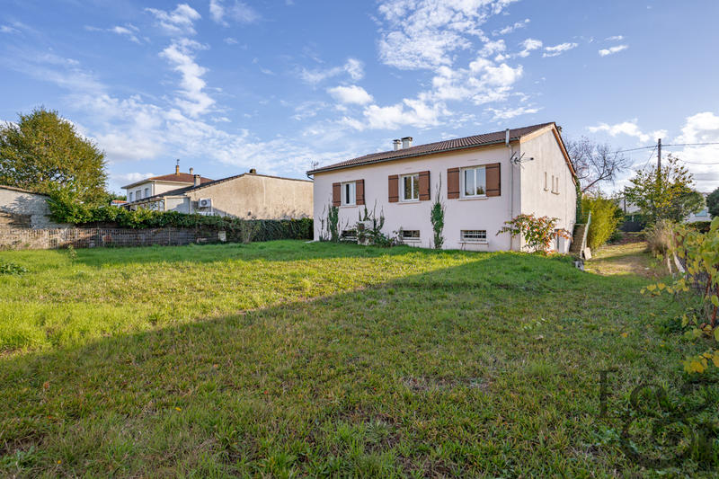 Maison - 110 m² - 4 pièces