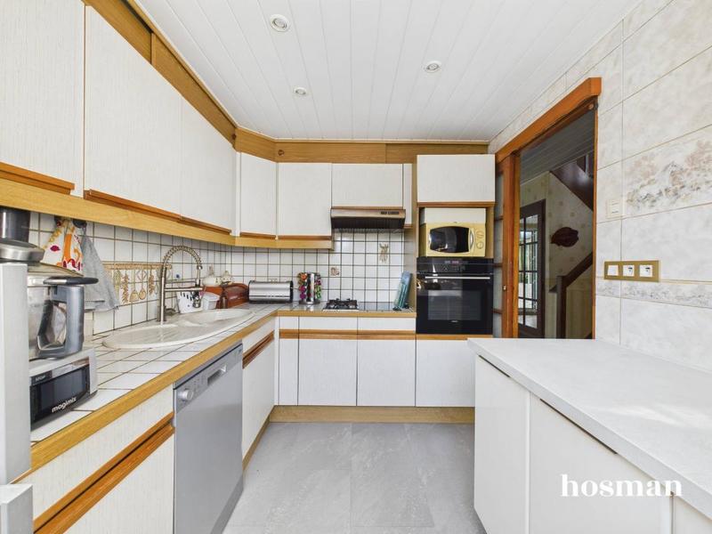 Maison - 97 m² - 5 pièces