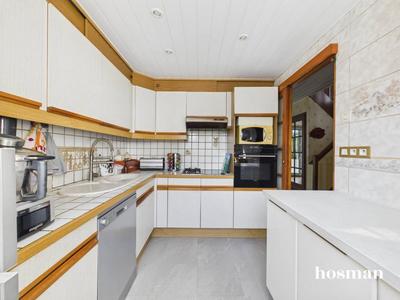 Maison - 97 m² - 5 pièces