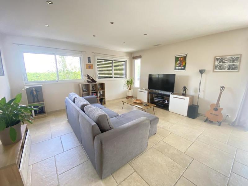 Villa - 140 m² - 5 pièces