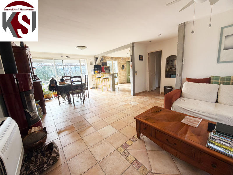 Maison - 145 m² - 7 pièces