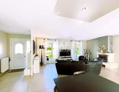 Maison - 143 m² - 7 pièces